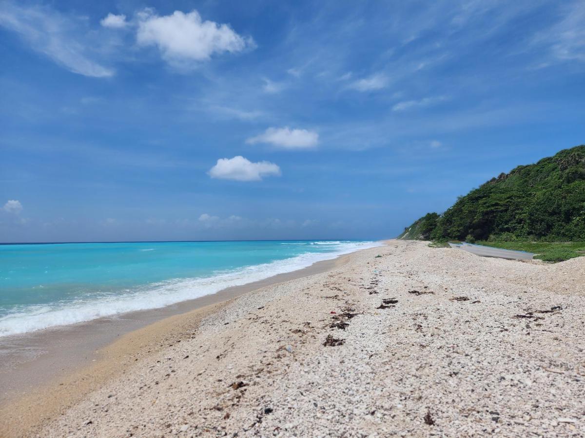 Beachfront Apartment, Quiet 4 Beds, 1 Bath, Ac, Wi-Fi, Hot Water, In Paraiso Near Los Patos Bagian luar foto